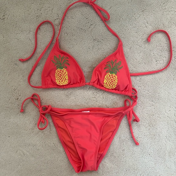 sugar coast Other - Sugar Coast pink Pineapple bikini ruched back - small - NWOT